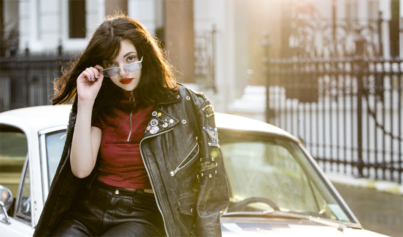 How Shoot with Photoshop Retouch Model